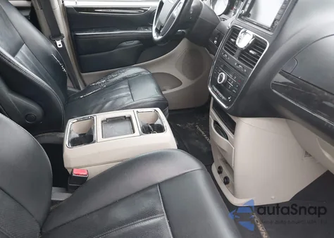 2012 Chrysler Town & Country Touring from USA, damaged, VIN 2C4RC1BG8CR320482